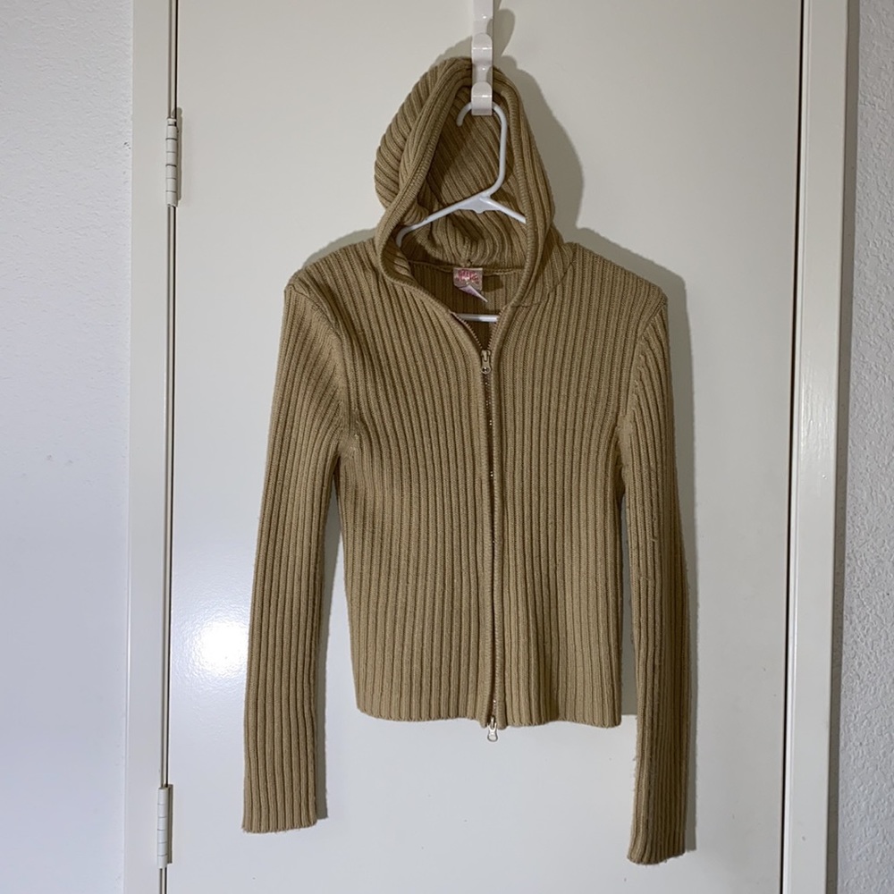 7 Sweaters Bundle - Picture 5 of 7